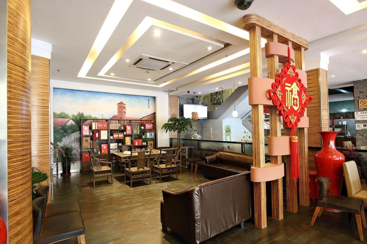 Qingdao Fu Yong Hotel Exterior foto